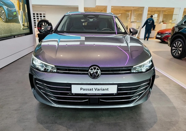 Volkswagen Passat cena 189900 przebieg: 10, rok produkcji 2024 z Piotrków Kujawski małe 781